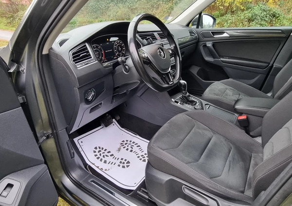 Volkswagen Tiguan cena 94200 przebieg: 154000, rok produkcji 2017 z Miłakowo małe 562